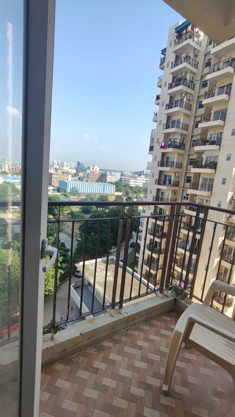 Balcony, sector 62 2 Bedroom 636 Sq.Ft. Apartment In Sector 62 Gurgaon 9300182
