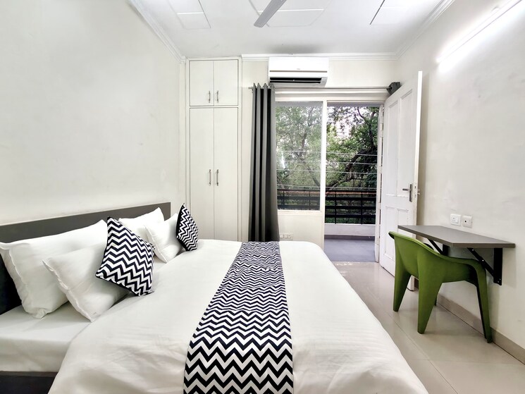 Bedroom, unitech-south-city-1 3 Bedroom 2000 Sq.Ft. Builder Floor In South City 1 Gurgaon 9300193