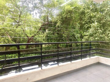 Balcony in 3 BHK Builder Floor at Unitech South City 1, South City 1 – for Rent