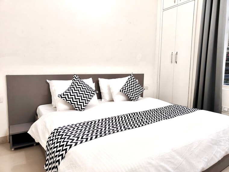 Bedroom, unitech-south-city-1 3 Bedroom 2000 Sq.Ft. Builder Floor In South City 1 Gurgaon 9300193