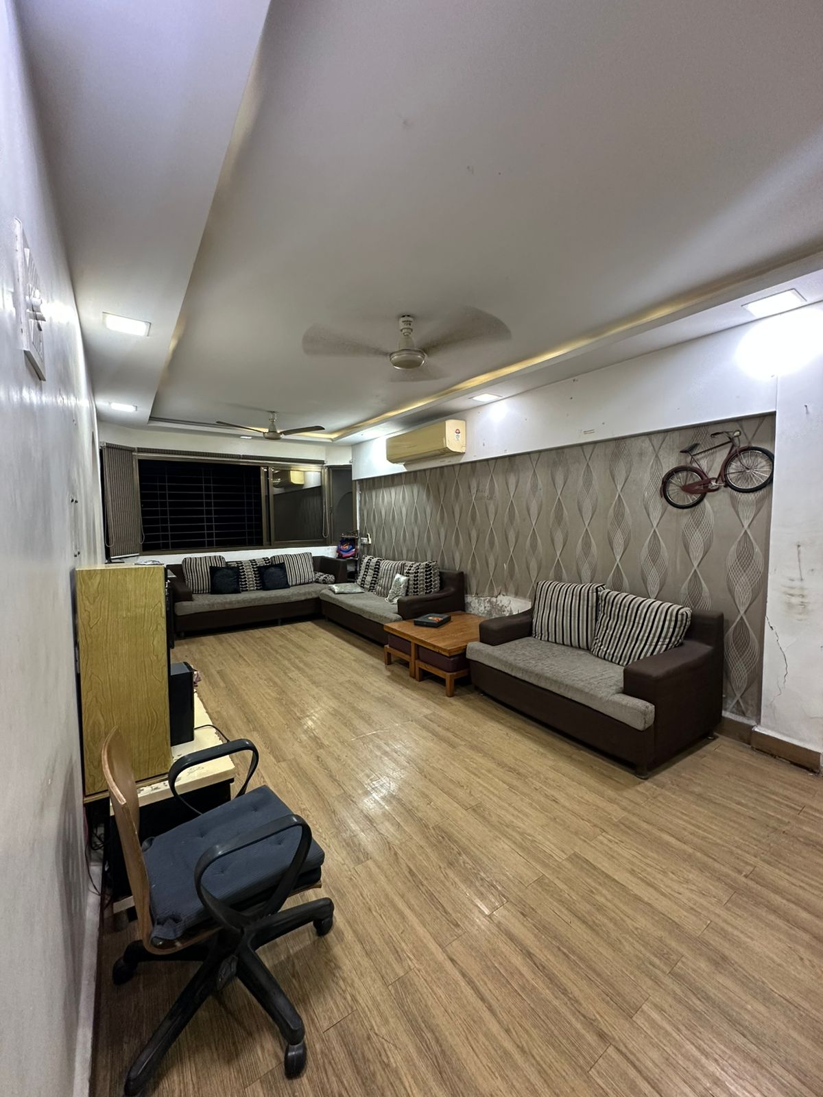 2 BHK Apartment For Rent in Garodia Palace