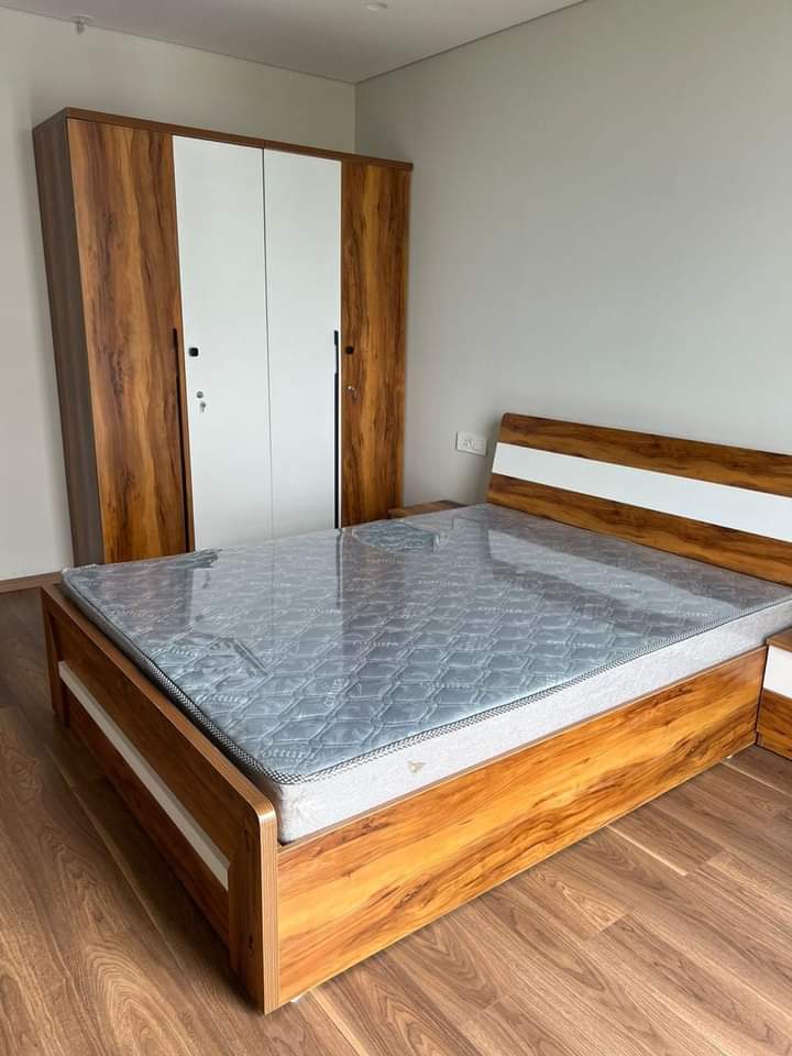 2 BHK Apartment For Rent in Majestique Towers