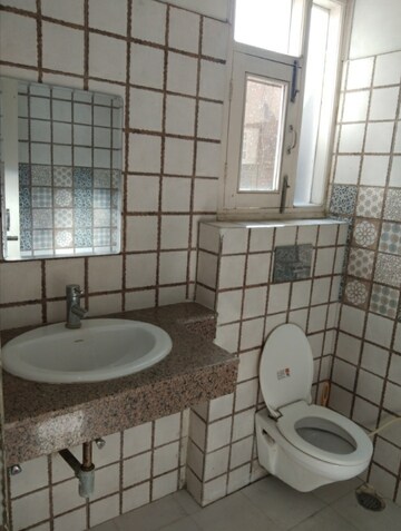 Bathroom in 3 BHK Apartment at Motiaz Royal Citi, Ambala Highway – for Rent