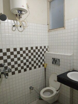 Bathroom in 3 BHK Apartment at Motiaz Royal Citi, Ambala Highway – for Rent