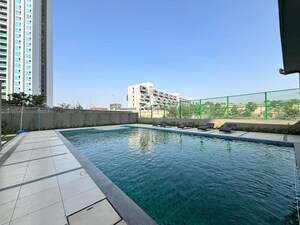 Swimming Pool in 1 BHK Apartment at Yashwin Orrizonte, Kharadi – for Rent
