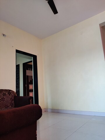 Furnished Amenities in 1 BHK Apartment at Gulmohar Goldcoast, Kharadi – for Rent