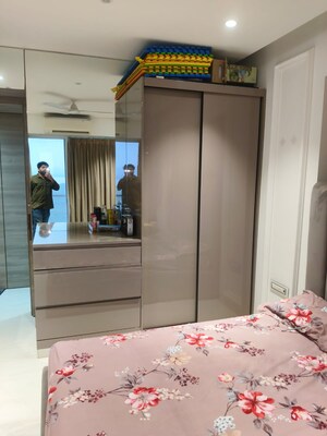 Bedroom in 2 BHK Apartment at JP Decks, Goregaon East – for Rent