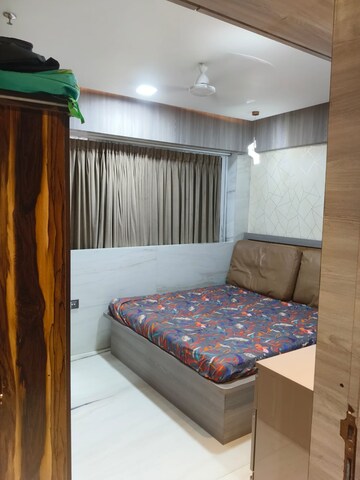 Bedroom in 2 BHK Apartment at JP Decks, Goregaon East – for Rent