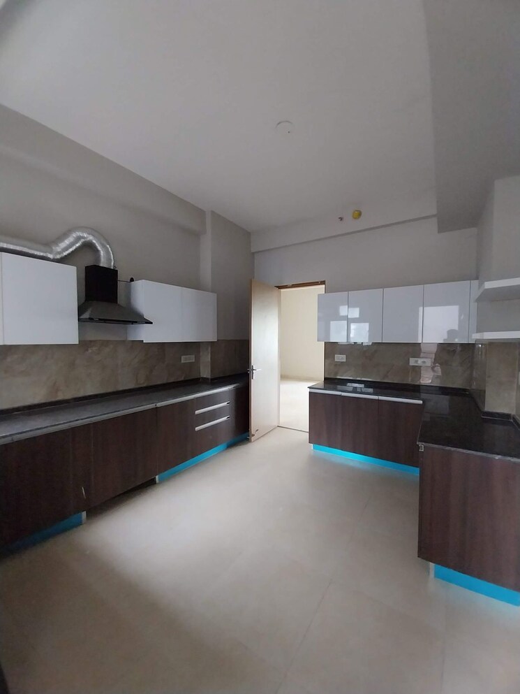 Kitchen, spaze-kalistaa 4 Bedroom 4200 Sq.Ft. Apartment In Sector 84 Gurgaon 9300344