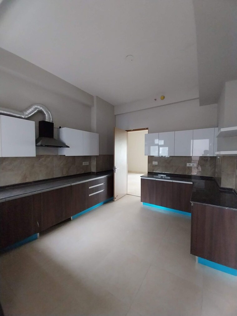 Kitchen, spaze-kalistaa 4 Bedroom 4200 Sq.Ft. Apartment In Sector 84 Gurgaon 9300344