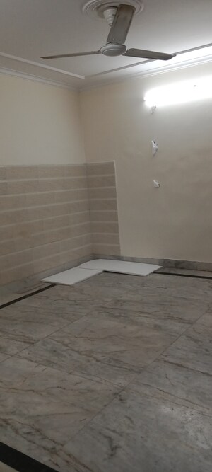 1 BHK Builder Floor For Rent in Saket