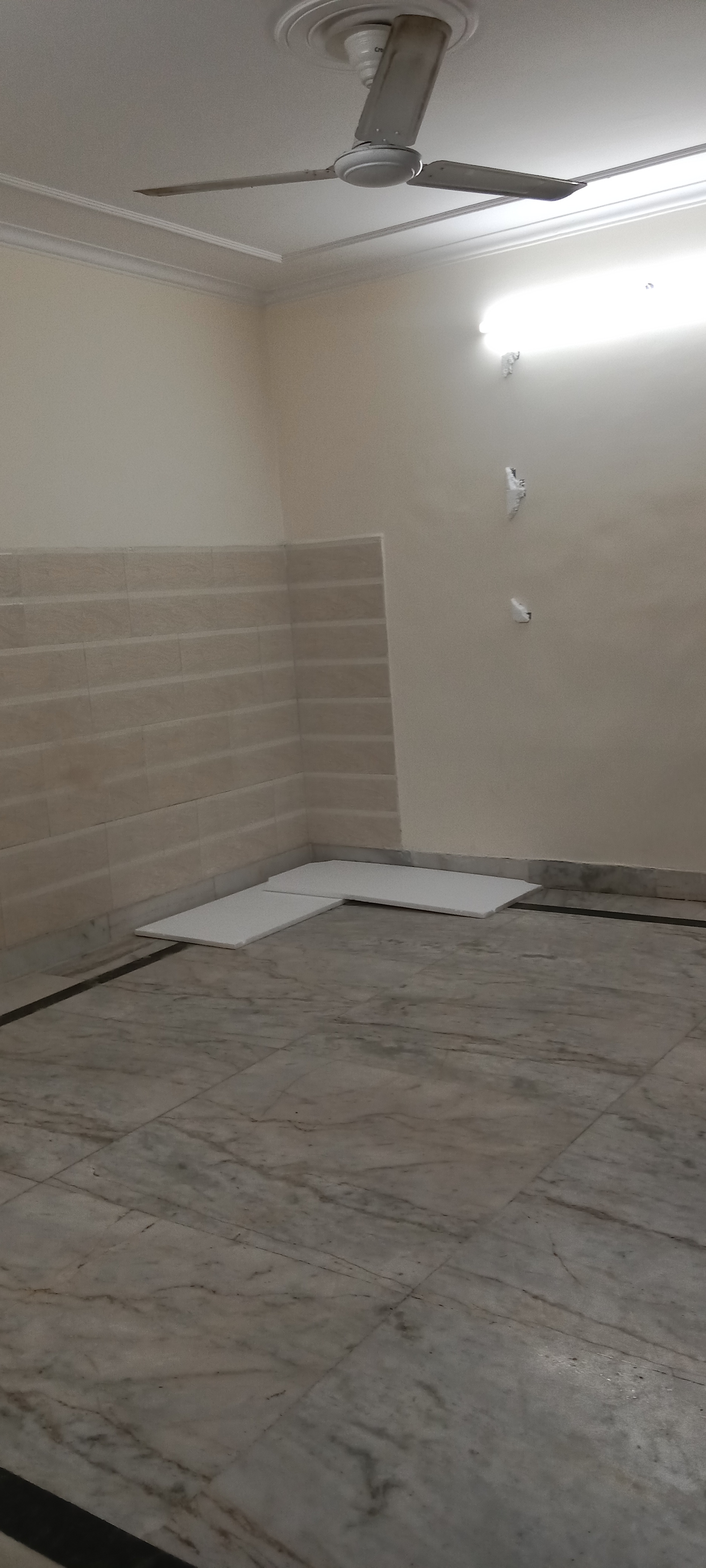 1 BHK Builder Floor For Rent in Nebsarai 