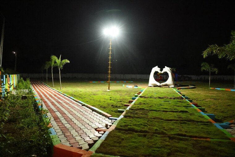 Garden, bhogapuram  151 Sq.Yd. Plot In Bhogapuram Vizag 9300354