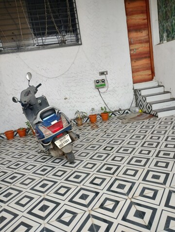 Parking in 2 BHK Independent House at Pisoli – for Rent
