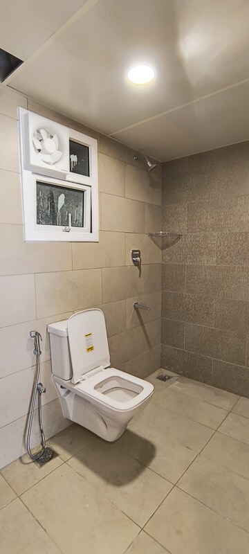 Master Bedroom in 2 BHK Apartment at Prestige Primrose Hills, Banashankari 6th Stage – for Rent