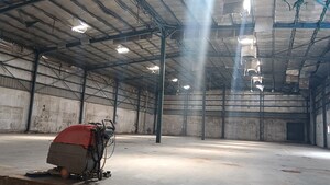 Parking in  Warehouse at Wazirabad – for Rent