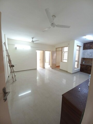 Room in 2 BHK Apartment at Ninex RMG Residency, Sector 37c – for Rent