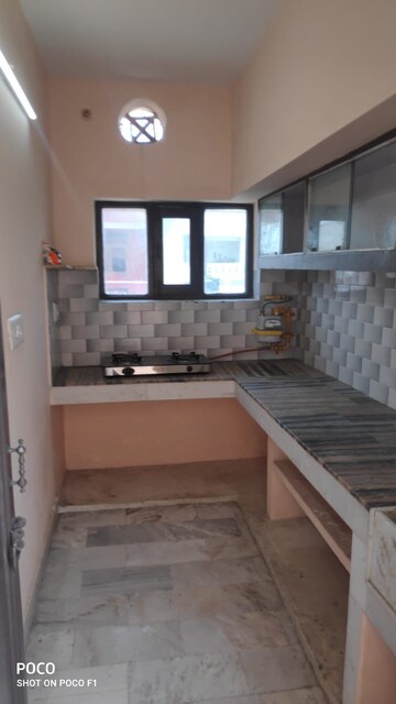 Kitchen in 1.5 BHK Independent House at Sector 16 – for Rent