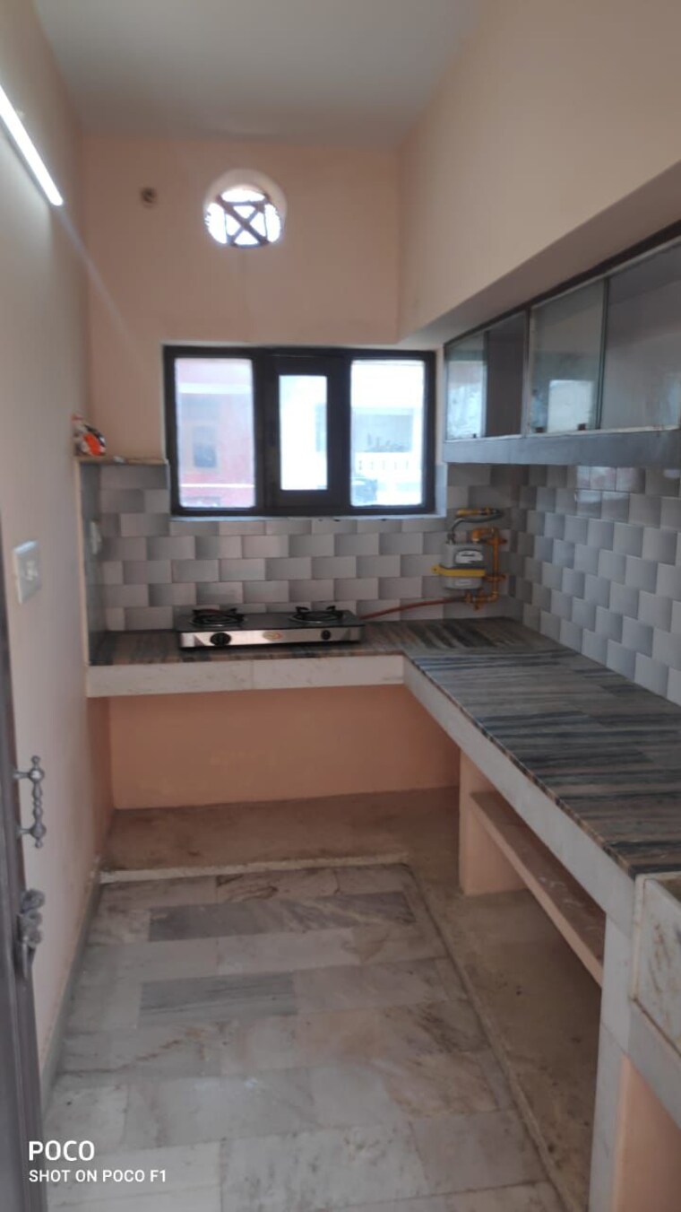 Kitchen, sector 16 1.5 Bedroom 1250 Sq.Ft. Independent House In Sector 16 Faridabad 9300413
