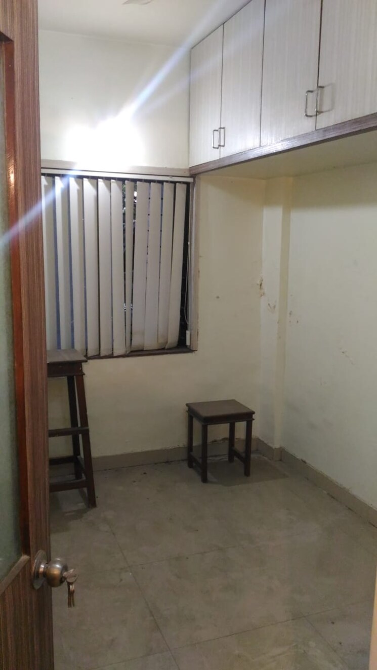 Living Room, sarvantika-apartment Commercial Shop 210 Sq.Ft. In Bhusari Colony Pune 9300412