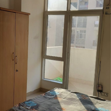 Room in 3 BHK Apartment at JM Aroma, Sector 75 – for Rent