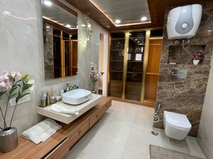 Bedroom in 3.5 BHK Apartment at M3M Golf Hills, Sector 79 – for Sale