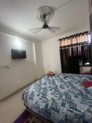 Bedroom in 2 BHK Builder Floor at NK Savitry Enclave, Vip Road – for Rent