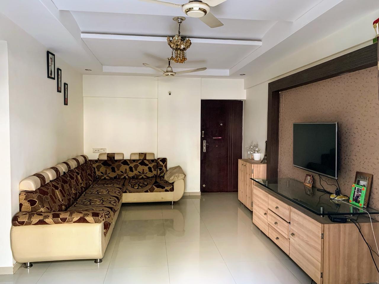 2 BHK + Extra Room Apartment For Rent in GK Rose Valley