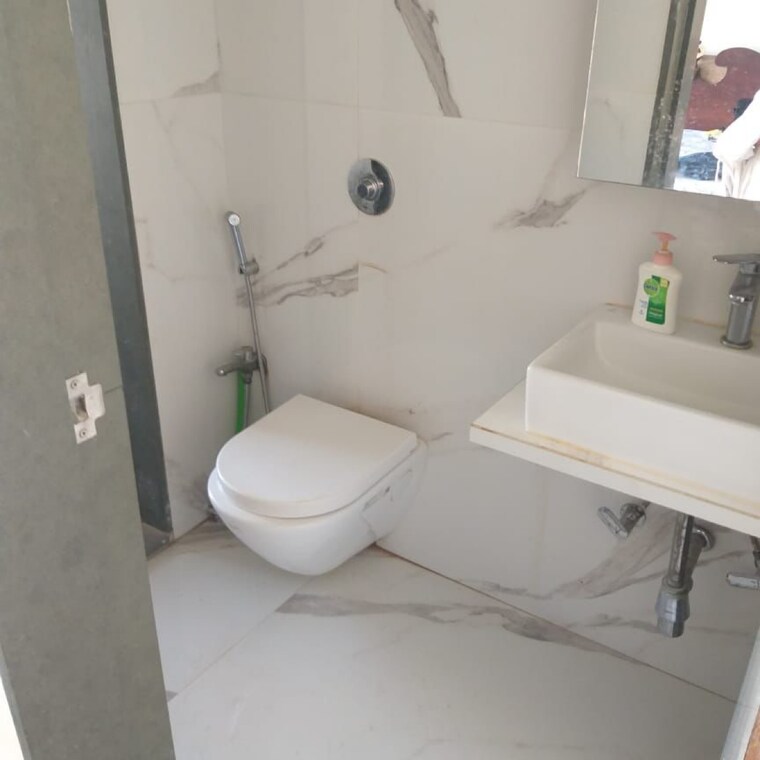 Bathroom, greenfields-chs 2 Bedroom 750 Sq.Ft. Apartment In Lokhandwala Complex Mumbai 9300532