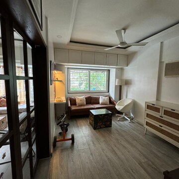 Living Room in 3 BHK Apartment at Shree Sundaram, Versova – for Sale