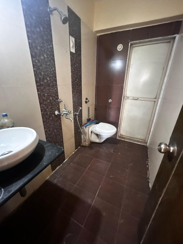 Bathroom, bhoomi-acres 2 Bedroom 645 Sq.Ft. Apartment In Thane West Thane 9300564