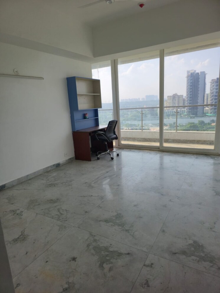  Parking, krrish-provence-estate 4 Bedroom 5800 Sq.Ft. Apartment In Gurgaon Faridabad Road Gurgaon 9300579