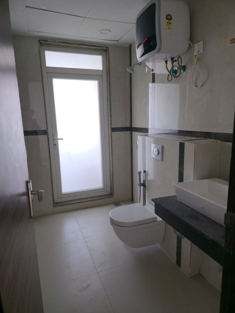 Kitchen, krrish-provence-estate 4 Bedroom 5800 Sq.Ft. Apartment In Gurgaon Faridabad Road Gurgaon 9300579