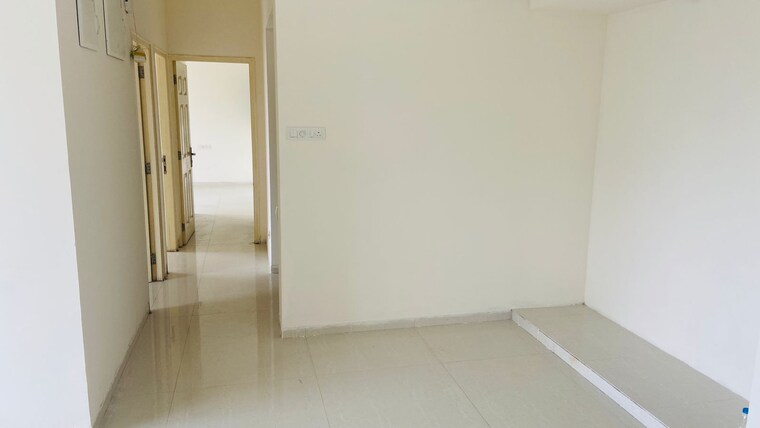 Room, vijay-orovia 3 Bedroom 869 Sq.Ft. Apartment In Ghodbunder Road Thane 9300605