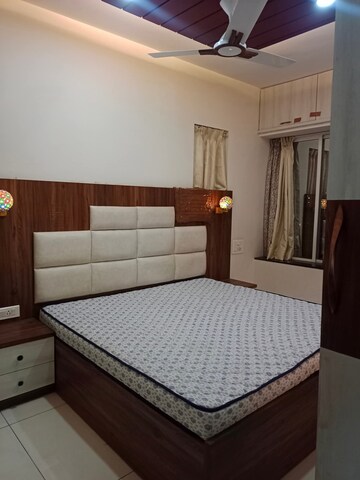 Bedroom in 2 BHK Apartment at Vilas Javdekar Palladio, Tathawade – for Rent