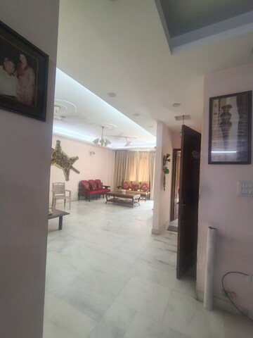 Kitchen in 3.5 BHK Builder Floor at Malviya Nagar – for Rent