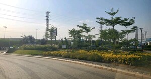 Master Bedroom in 3 BHK Builder Floor at Signature Global Daxin Vistas, Bhondsi – for Sale