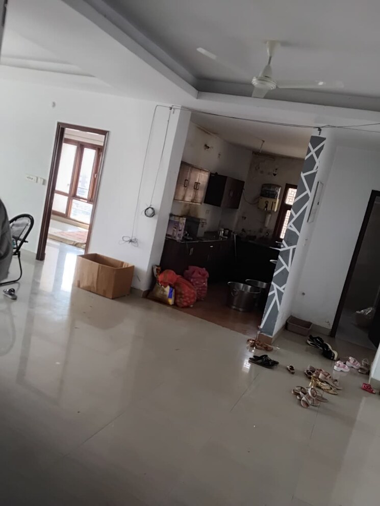 Living Room, faizabad road 3 Bedroom 1600 Sq.Ft. Apartment In Faizabad Road Lucknow 9300672