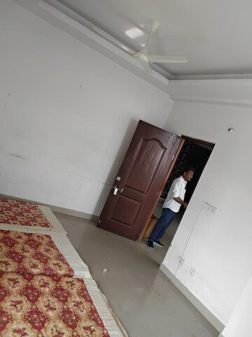 Furnished Amenities in 3 BHK Apartment at Faizabad Road – for Rent