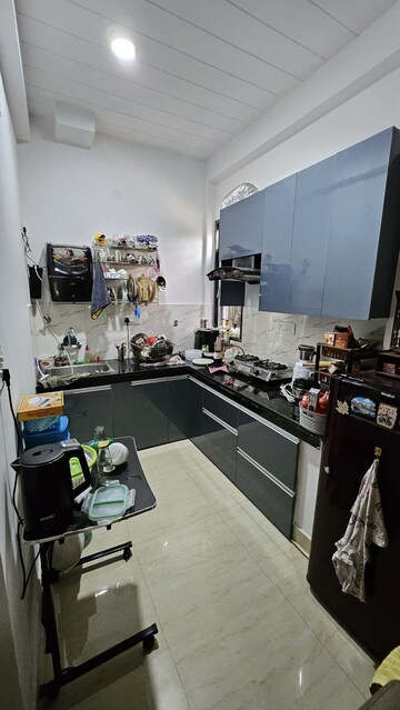 Kitchen in 2 BHK Builder Floor at Sector 40 – for Rent