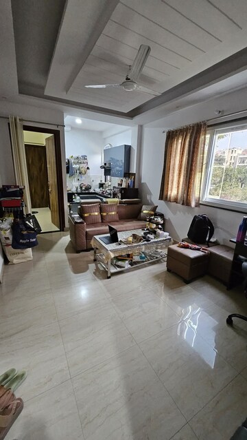 Living Room in 2 BHK Builder Floor at Sector 40 – for Rent