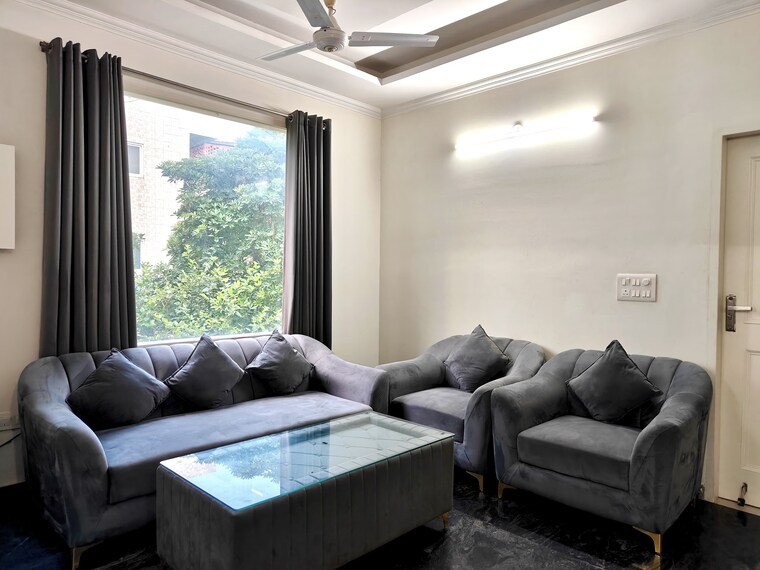 Bedroom, sector 40 2 Bedroom 1800 Sq.Ft. Builder Floor In Sector 40 Gurgaon 9300674