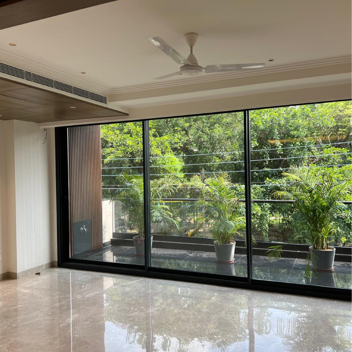 3 BHK + Pooja Room Builder Floor For Rent in Defence Colony 