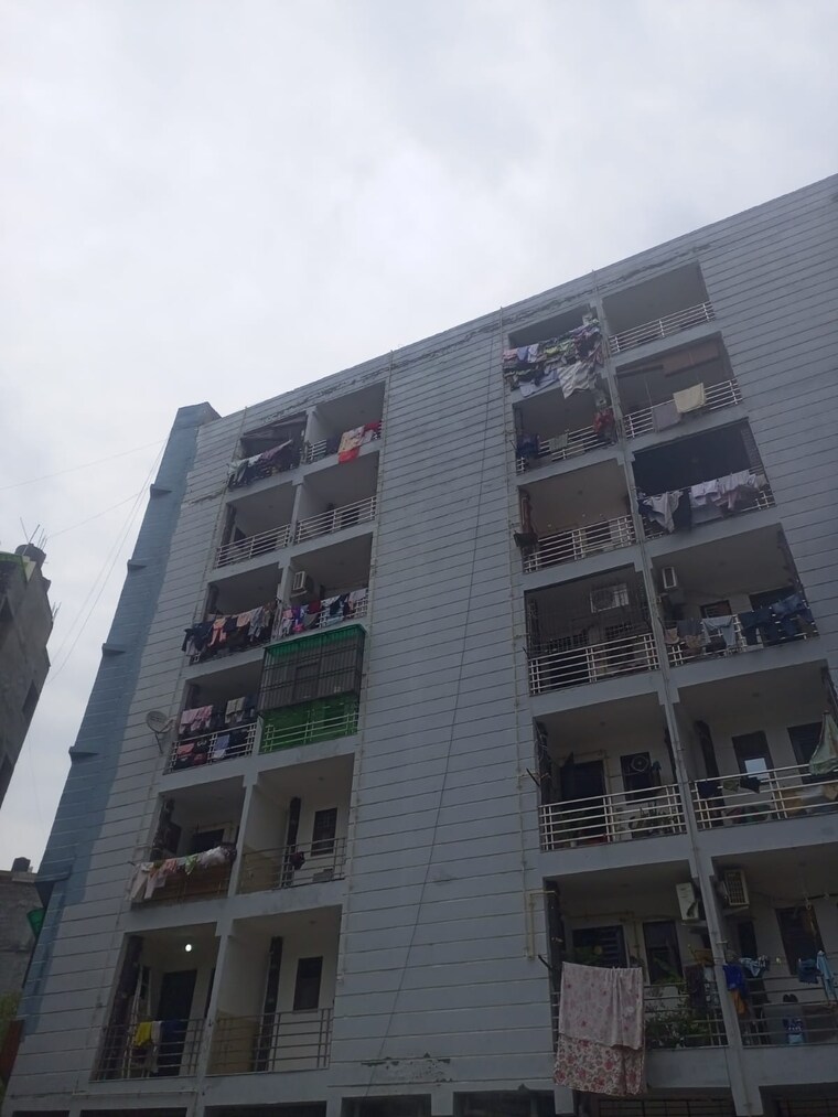 Exterior View, sector 73 4 Bedroom 1550 Sq.Ft. Builder Floor In Sector 73 Noida 9300694