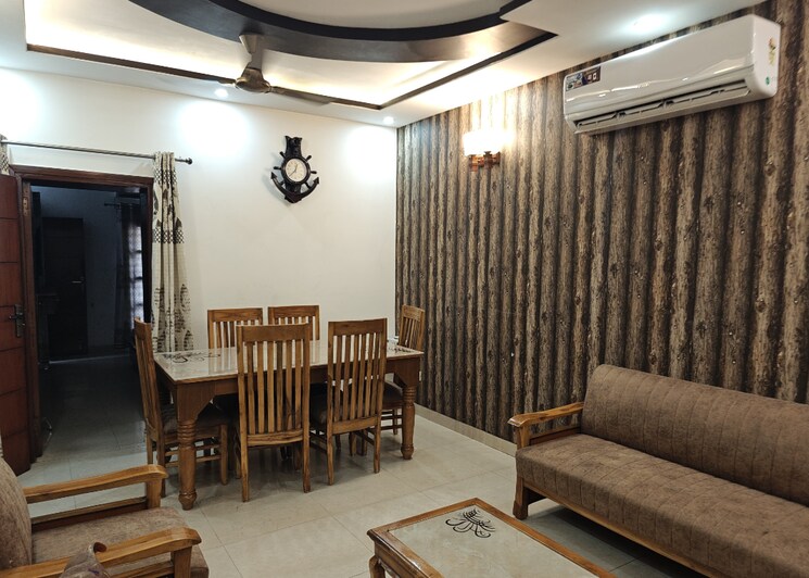 Living Room, sector 7 3 Bedroom 2100 Sq.Ft. Builder Floor In Sector 7 Panchkula 9300683