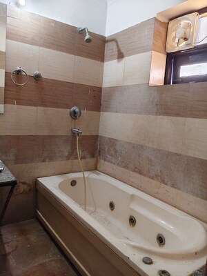 Kitchen in 4 BHK Apartment at K World Royal Court, Sector 39 – for Rent