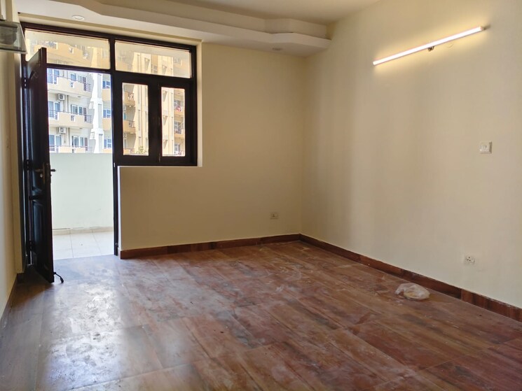 Room, k-world-royal-court 4 Bedroom 3400 Sq.Ft. Apartment In Sector 39 Gurgaon 9300691