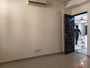 Room in 4 BHK Apartment at K World Royal Court, Sector 39 – for Rent