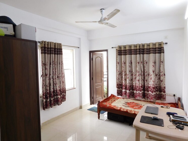 Bedroom, manjeera-diamond-towers 3 Bedroom 1464 Sq.Ft. Apartment In Gopanpally Hyderabad 9300687
