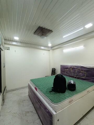 Bedroom in 1 BHK Builder Floor at Saket – for Rent
